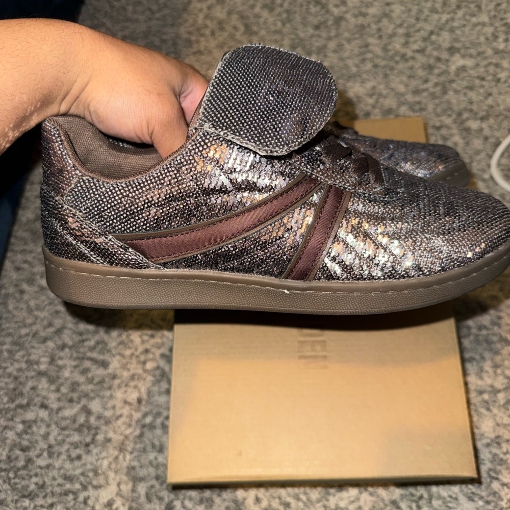 Steve Madden Sneakers